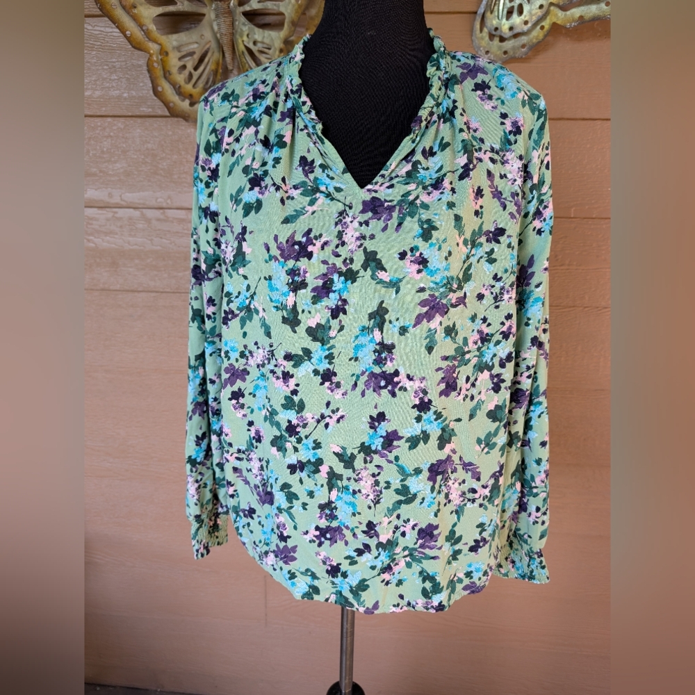 Denim & Co Floral Green Boho Top
